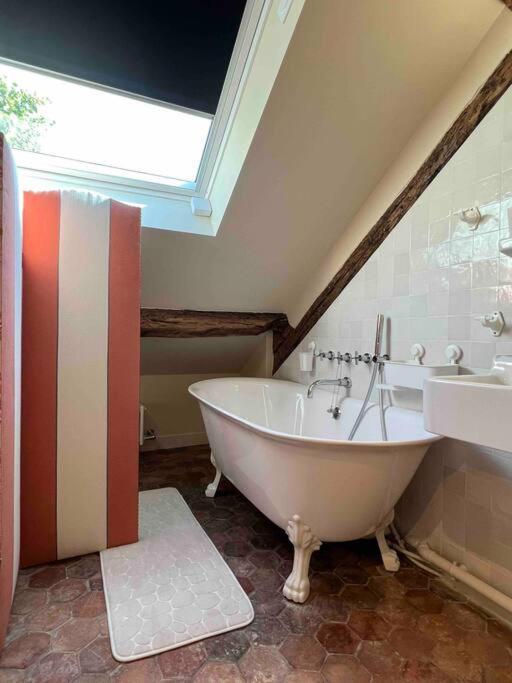 Suite Versailles Quartier Saint-Louis 6 Personnes Bagian luar foto
